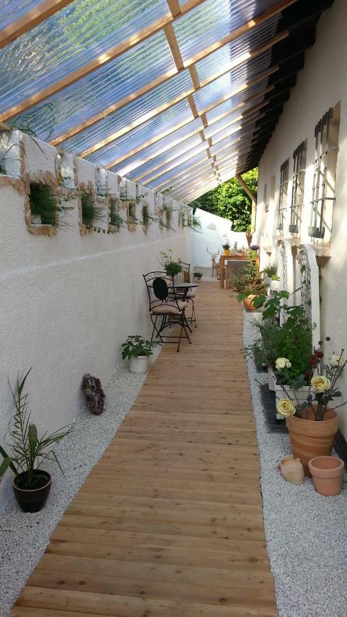 Marburg Apartment Pfiffige Luisa In Ruhiger Waldrandlage Mit Balkon Und Wintergarten Buitenkant foto